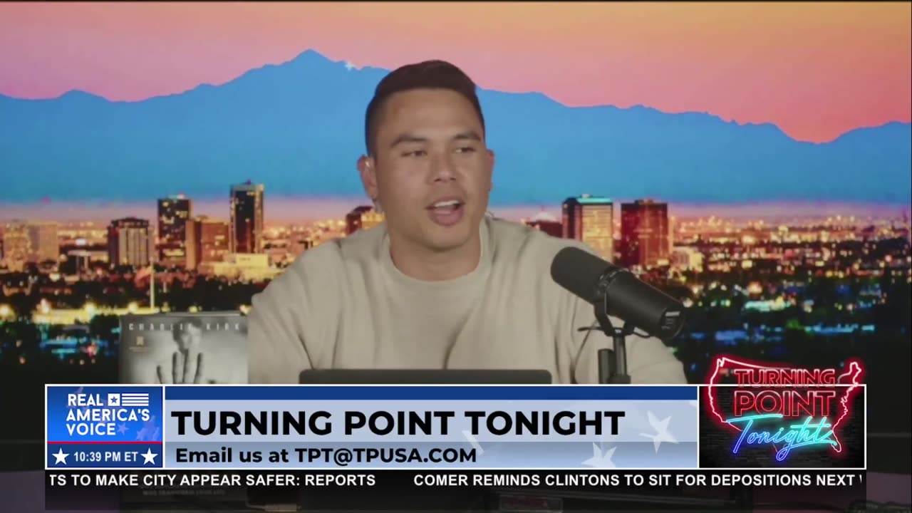 Half of Canadians Polled Want New Fossil Fuel Pipeline