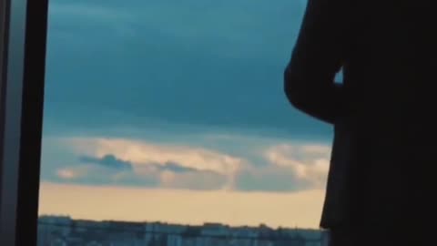 Clear distractions to HEAR God's voice more! 🚫📱🙌