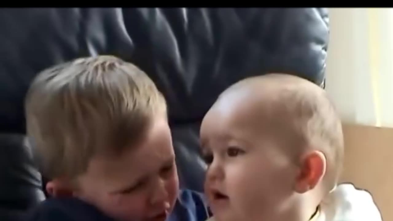 Charlie Bit My Finger 😠| One of the Most Iconic Viral Videos Ever