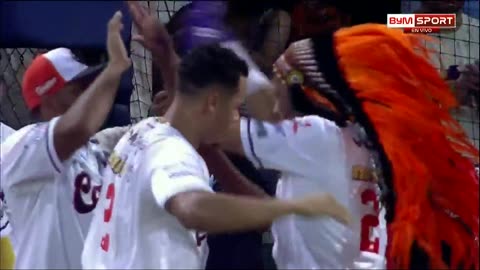 Hernán Pérez mantiene su ritmo