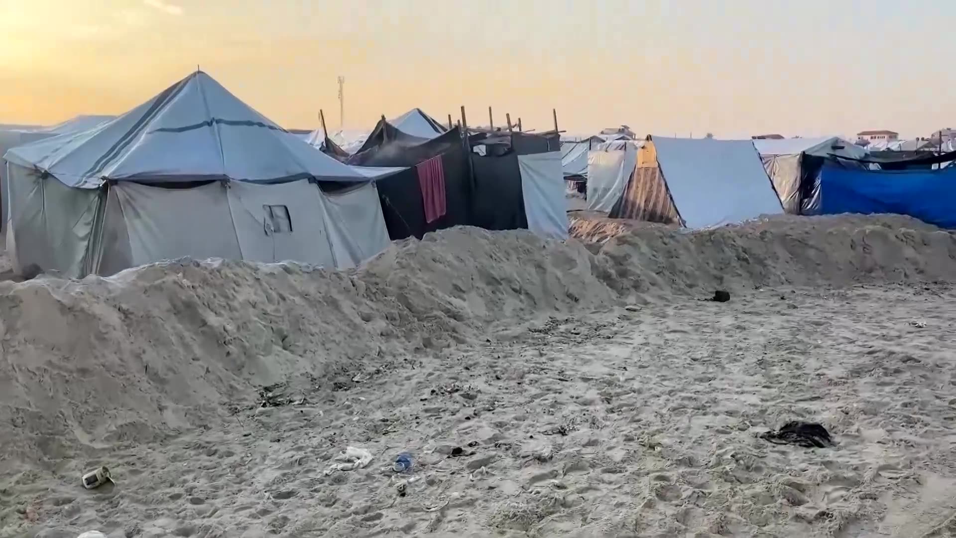 Gaza storms bring flooding and misery in tent camps