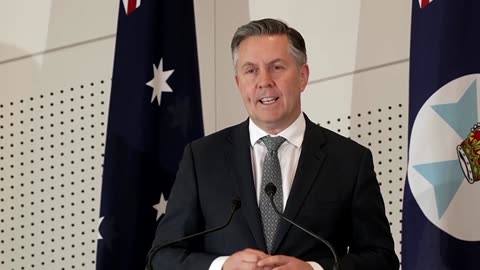 Australia stands firm as Reddit sues over social media ban