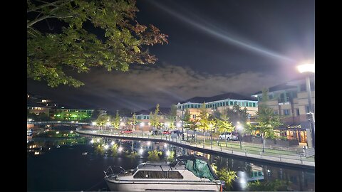 A NIGHT TIME WALK AROIND THE CANAL WITH WIFEY