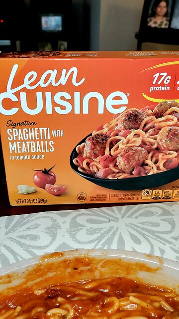 Eating Lean Cuisine Signature Spaghetti With Meatballs, Dbn, MI, 1/7/25