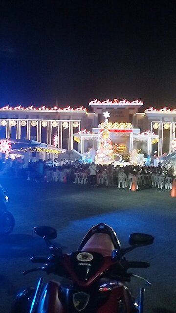 Christmas in the Philippines be like!