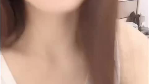 557