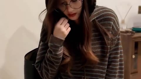 Cozy Striped Knit Hoodie – A Perfect Blend of Comfort and Casual Style