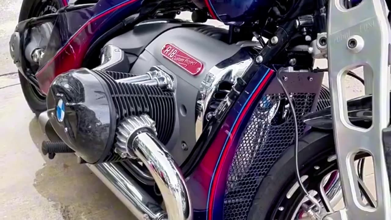 SLICK! BMW R18 By zuhal_fast_custom