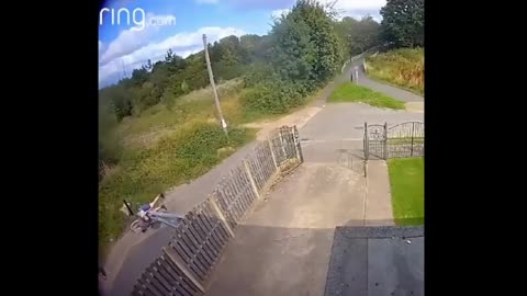 Cyclists vs gate #ouch