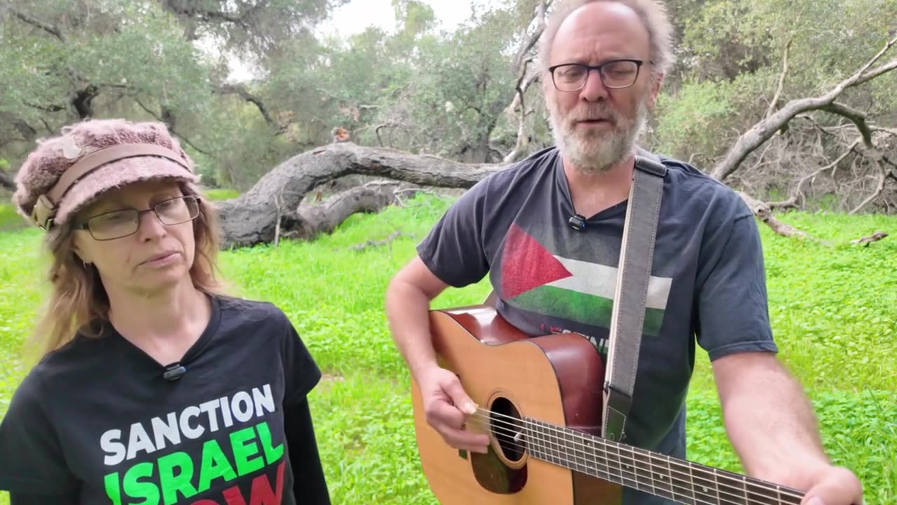 Tweedledumb and Tweedledumber