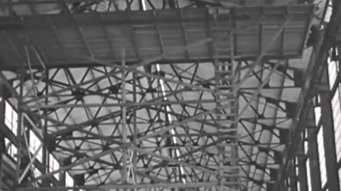 Ford Eagle Boats Scrapping a Ship - Ford Eagle Boats Scrapping a Ship - fc-fc-1746a