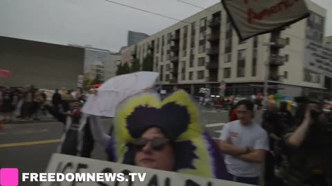 "Jump! JUMP!" and "F ICE!" Protesters chant at Federal agents outside Portland ICE