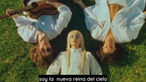 Reina del cielo-Poly