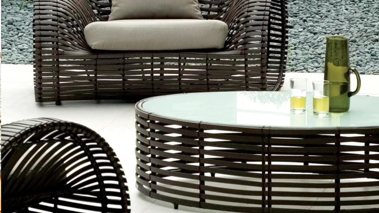 🛋 Turn your patio into a sunset sanctuary. 🍃