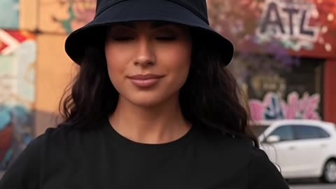 Proud to be a voice for the people... guess what my shirt says? #reportera #latinafashion