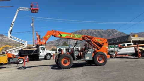 * 2008 Xtreme XRM842 Telehandler Forklift Telescopic Forward Reach