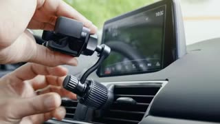 Secure Your Phone with Ease – 360° Rotation Gravity Car Phone Holder