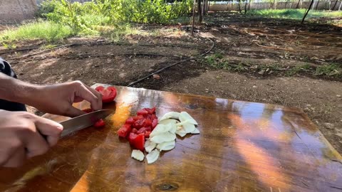 Gegrilltes Hähnchen ist richtig lecker