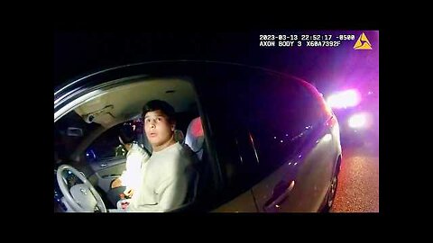 25,000 in Stolen iPhones Tracked to Immigrant Family's Car, Ends Badly