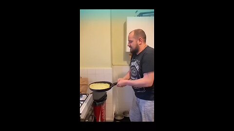 Welp, there goes dinner! (Epic cooking fails!🧑‍🍳🍳😵🥀)