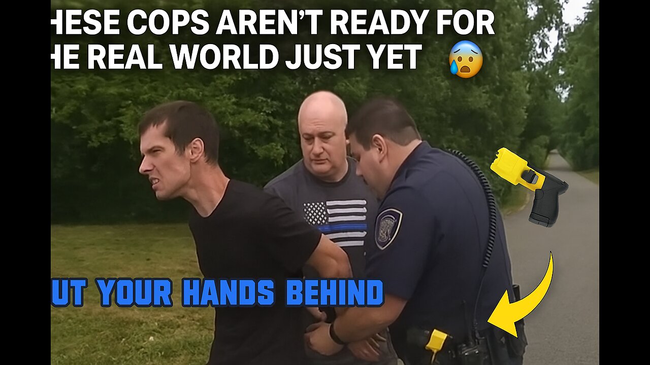 These Cops might need a little more training.🤫