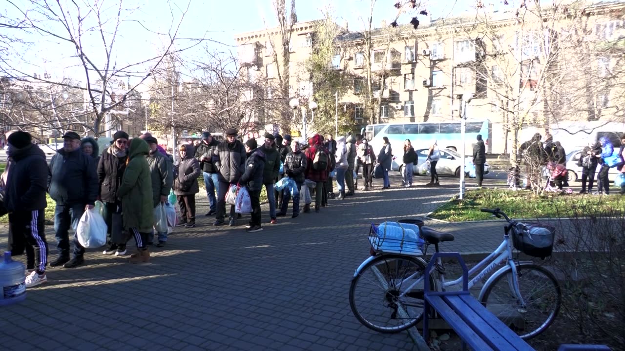 Ukrainians queue for water after Odesa attack causes blackouts