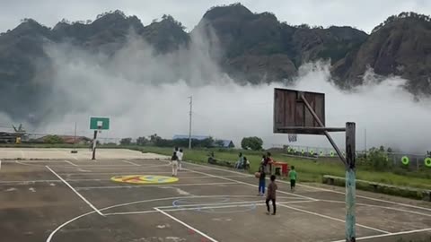 UNIQUE Basketball court in the Mountains