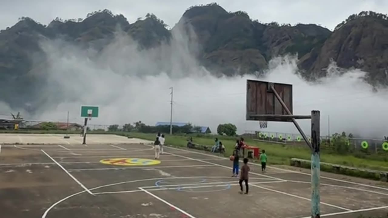 UNIQUE Basketball court in the Mountains