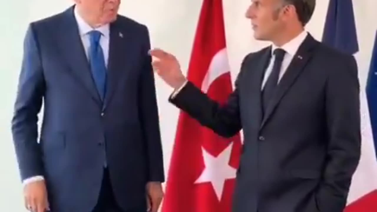 Awkward meeting between Macron and Erdogan. Erdogan to Macron