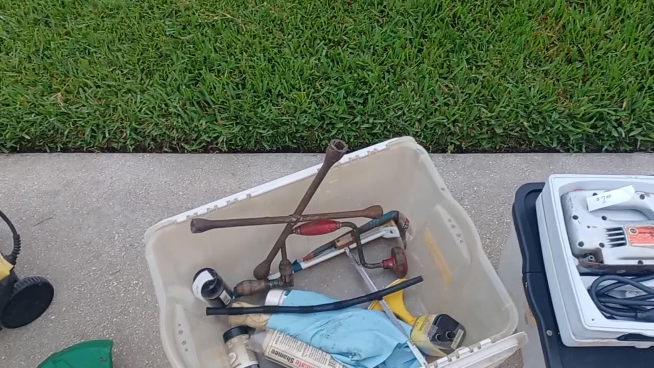 Garage Sailing 20251011