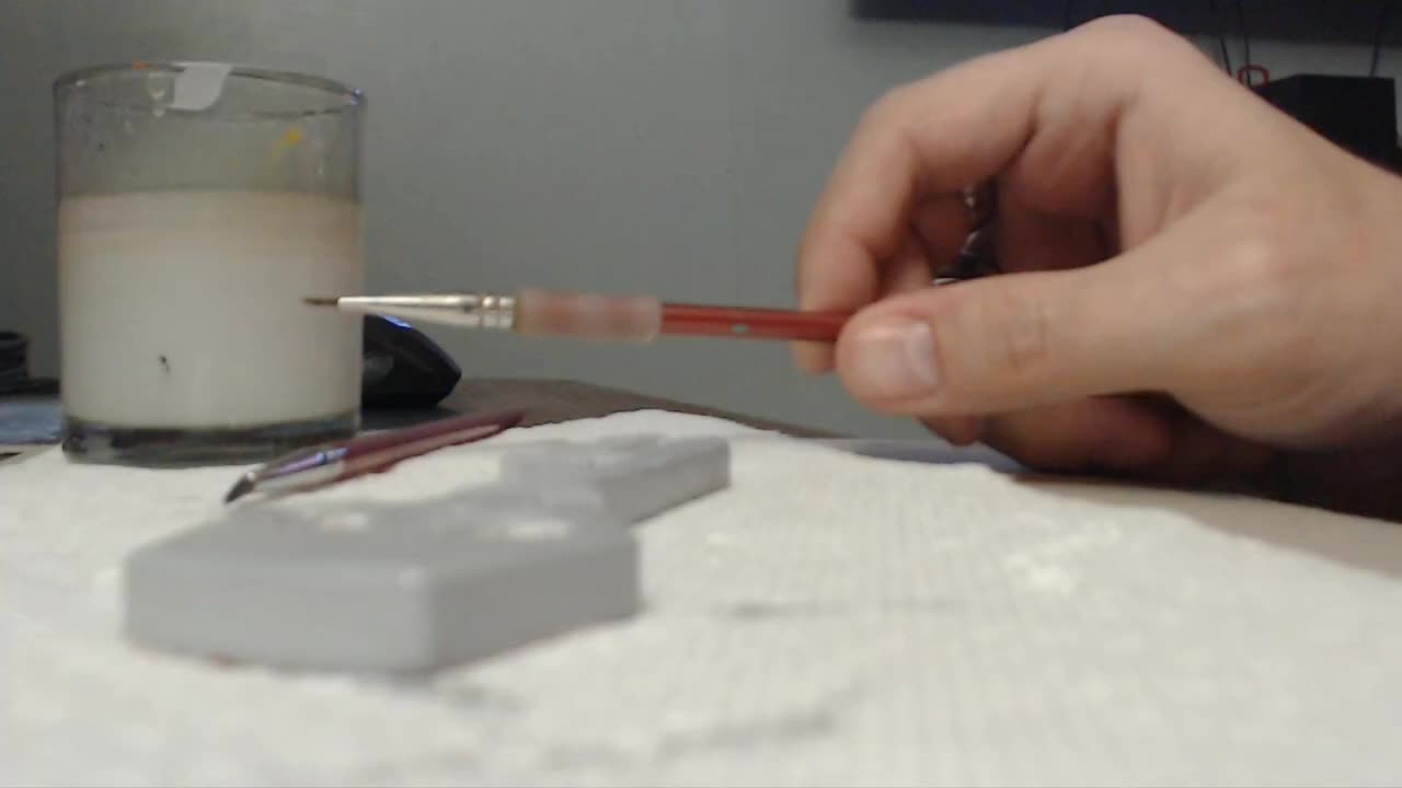 Painting a Golden Key from Borderlands 4.