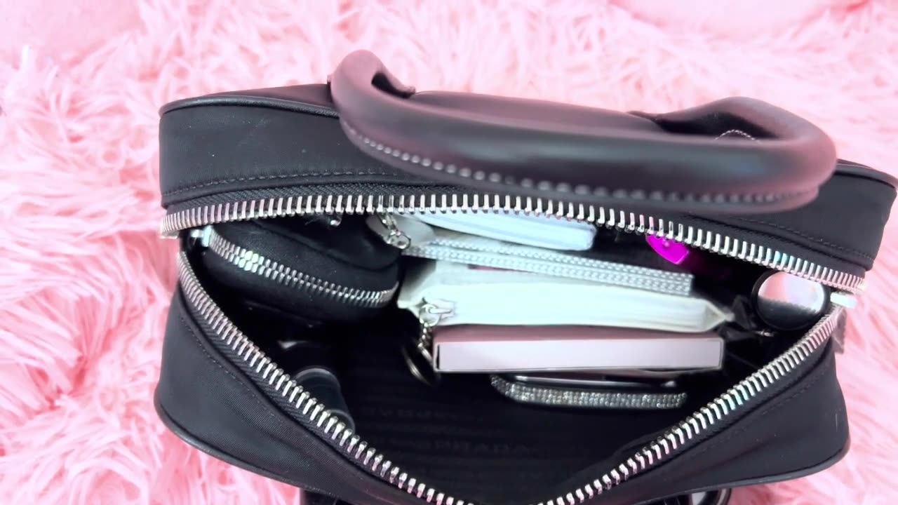 Loving this Little Black Bag & What's in it?