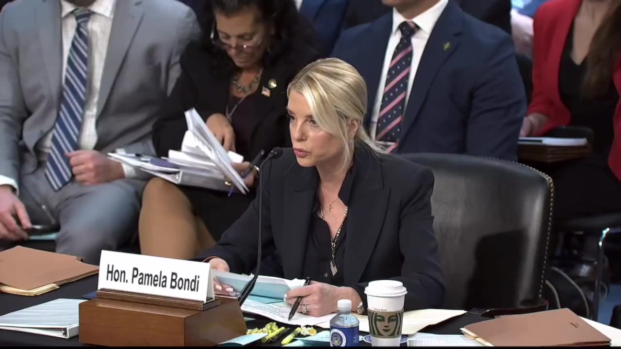 Bondi stonewalls Dem on Epstein: 'I'm not going to discuss anything about that with you'