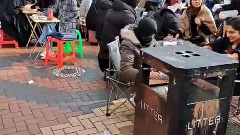 Tourist shocked by what he sees in London.