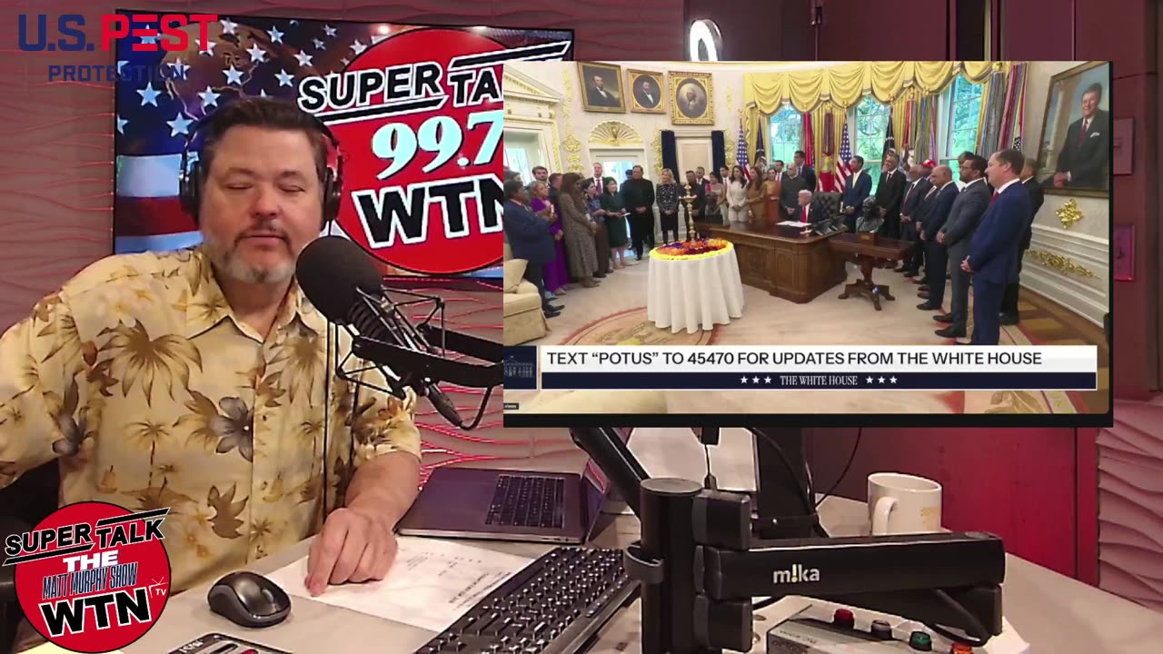 Matt Murphy is in a Mood , Wanna Tussle? - The Murphy Show