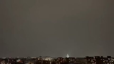 Capitol Building Struck By Lightning NYE