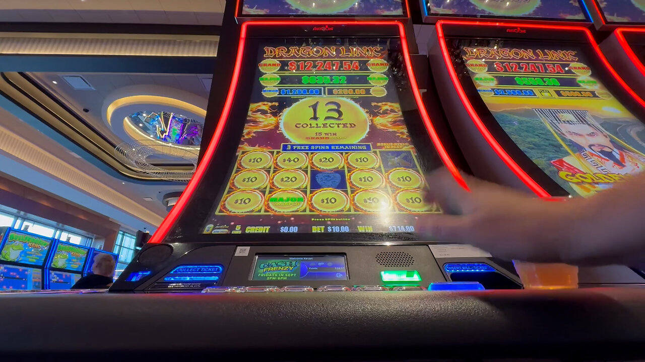 Playing the Local Hitting the Major with 2 Jackpots