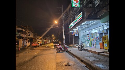 7-11 snacks 😋 some under 100 baht