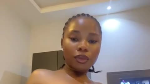 Sweet girl welcome you.