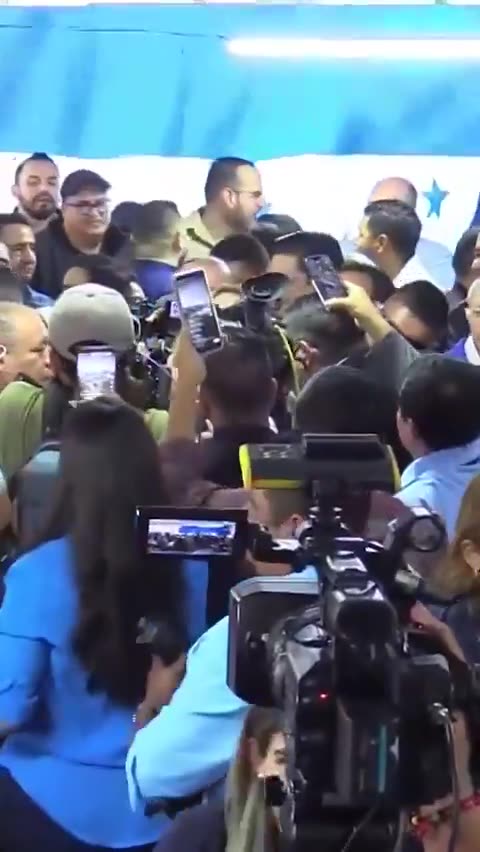 Celebrations erupted across Honduras after Trump-backed Nasry Asfura was declared the winner