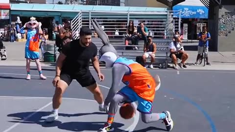 https://www.tiktok.com/@hoop_motion/video/7550716826867469582?is_from_webapp=1&sender_device=pc