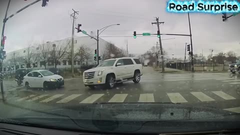 Full Cars Crashes Moments