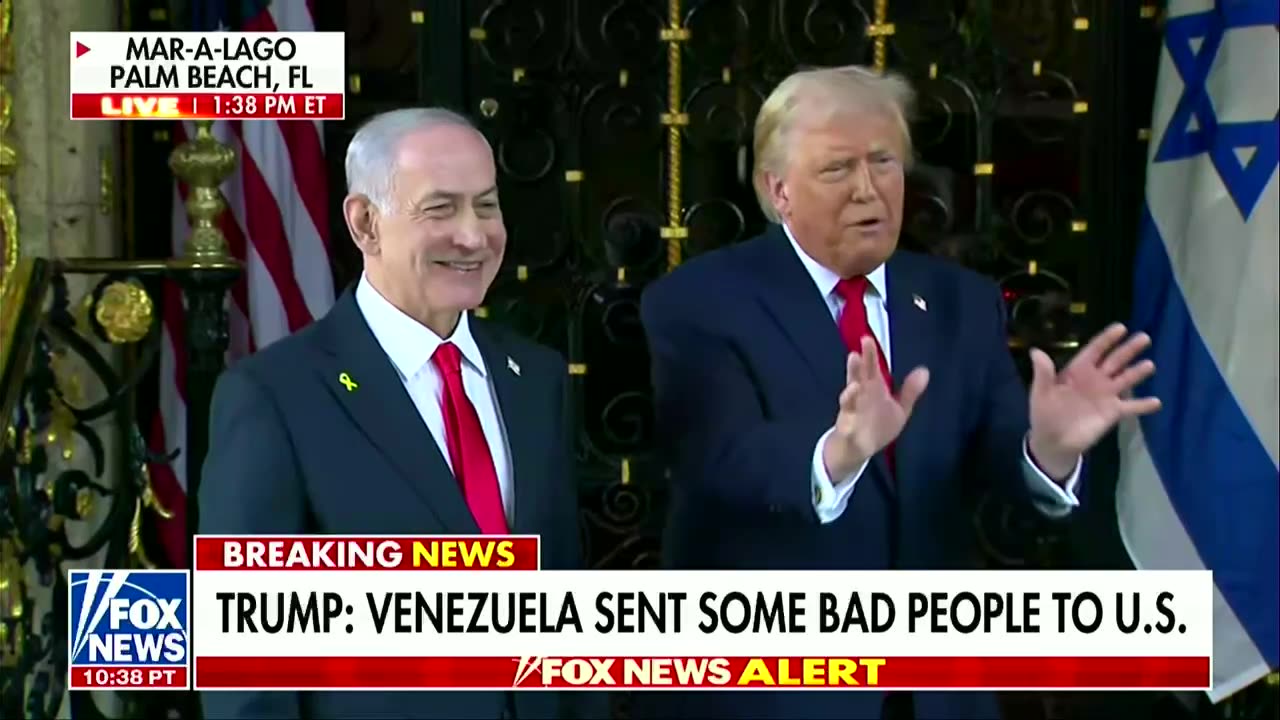 'Stand in a driveway and melt': Trump scoffs at reporters refusing his lunch 'bribe'