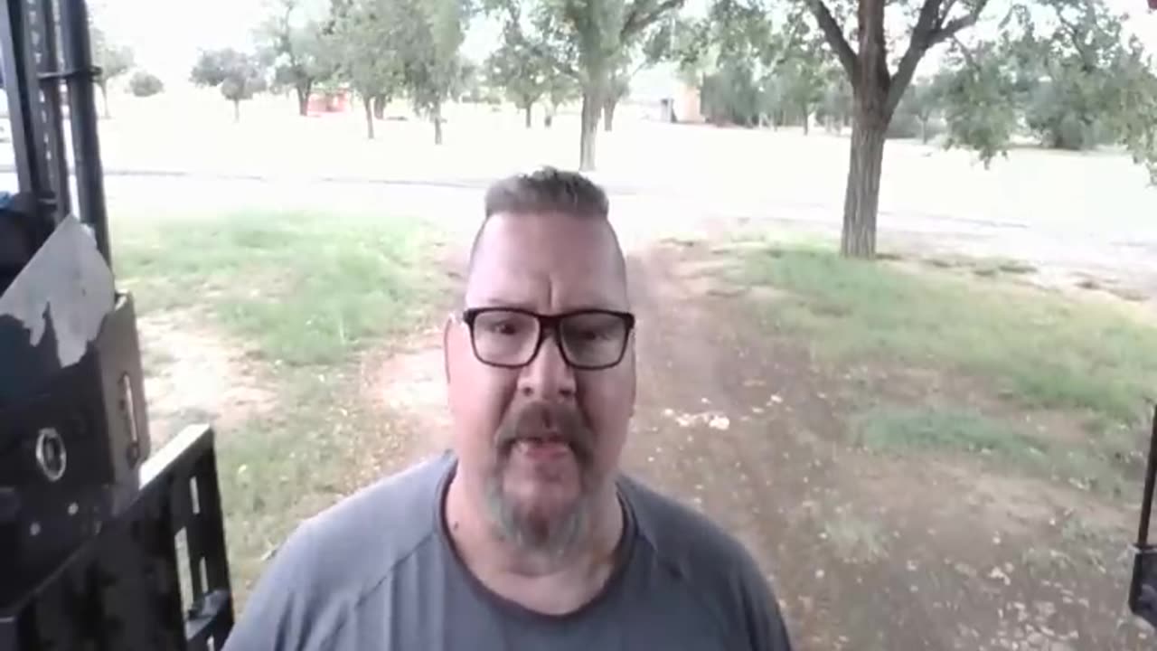 Larry Ellison and Peter Theil. #antichrist