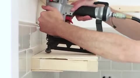 How-To DIY Floating Shelves!