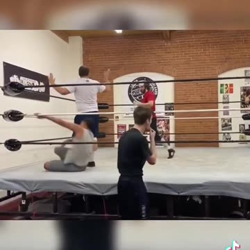 #professionalwrestling #prowrestling #Wrestling #WWE #AEW #TNA #follow #share #fyp #TikTok #Shorts