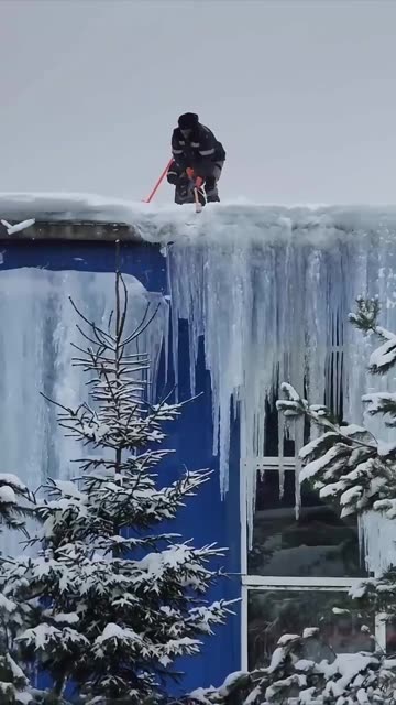 Look out below!!!! 😱