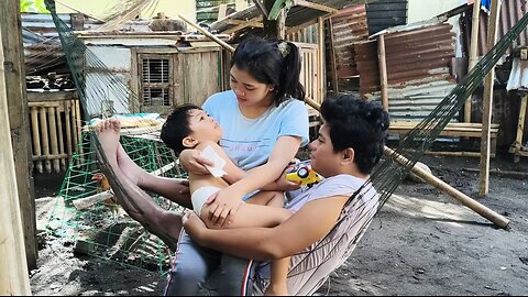 Thirty seconds of peace before Jelyn tackles laundry 🧺 & Grey gets a bath! 🛁