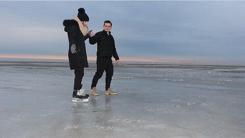 People Are Ice Skating On The Beach In New Jersey - Up to 6 inches of snow possible in Syracuse