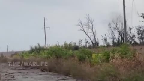 🚀🇷🇺 Ukraine Russia War | Russian Soldier Witnesses Friendly Tank Hit on Battlefield | RCF